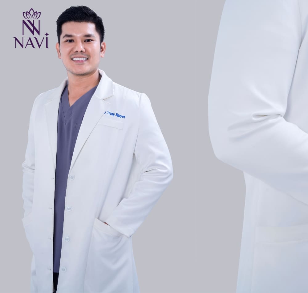Áo blouse bác sĩ được may đo chuẩn quy định y tế