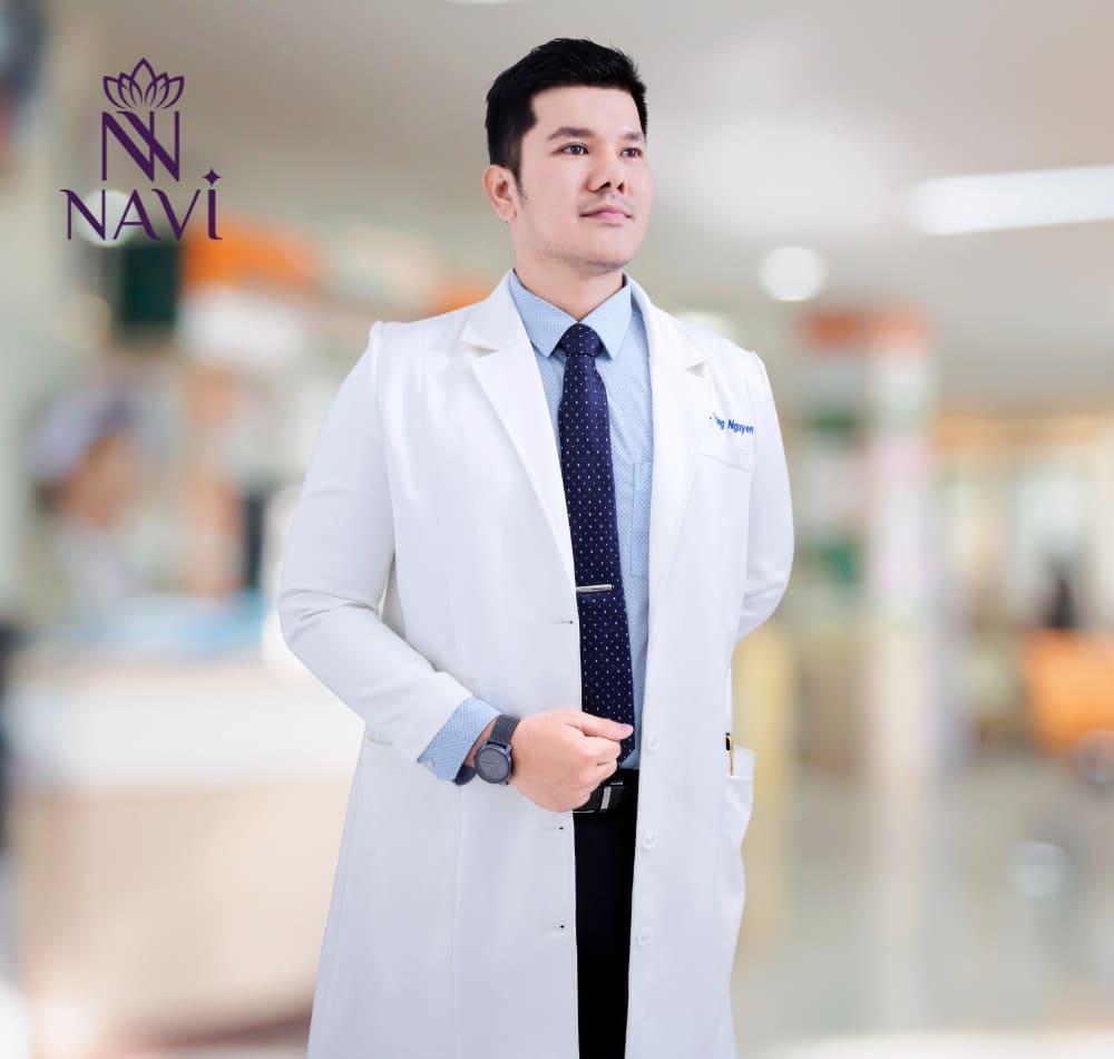 Áo blouse tại NAVI với đa dạng kiểu dáng phù hợp cho phòng khám/ spa/ bệnh viện