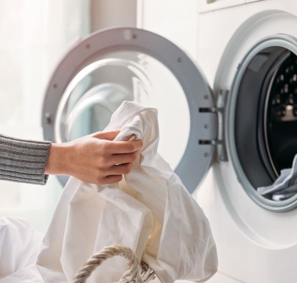 Tuỳ theo chất vải để lựa chọn cách giặt phù hợp