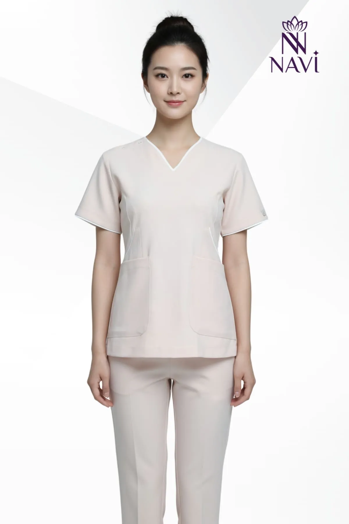 bo-scrubs-nu-co-tim-phoi-vien-mau-nude Bộ scrubs nữ cổ tim phối viền màu nude dễ thương