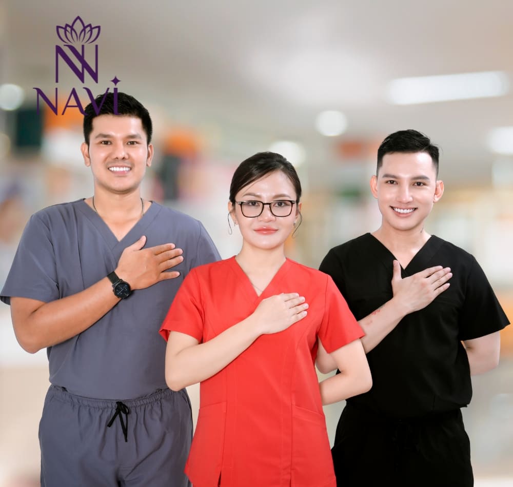 Đồng phục y tế nổi bật sự chỉn chu, thoải mái và chuẩn quy định