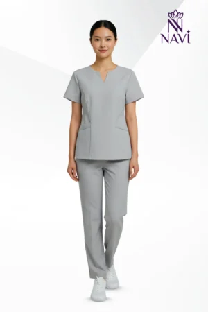 Bộ scrubs nữ cổ V xẻ cách điệu đồng bộ nhận diện thương hiệu